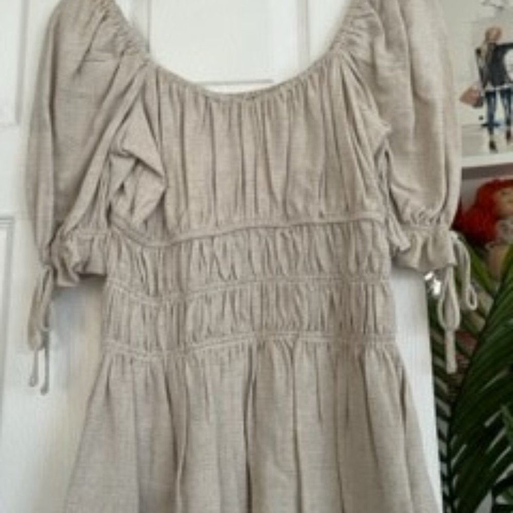 SugarLips Linen Puff Sleeve Peplum Top